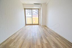 アルビオン新北野 4階1Kのリビング/ダイニング