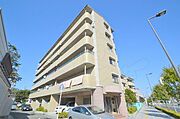 新大阪駅より徒歩10分 築29年11ヶ月 6階建の賃貸物件