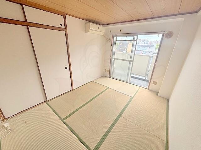 寝室