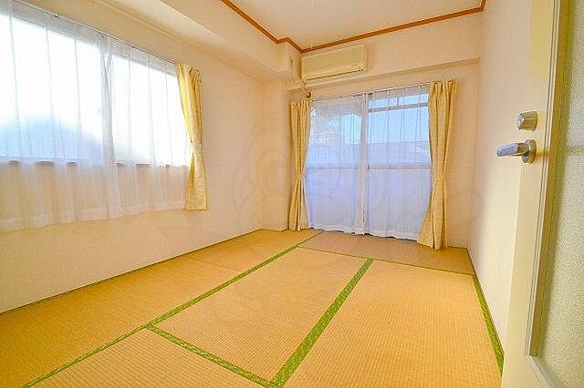 寝室