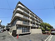 武庫之荘駅より徒歩30分 築42年10ヶ月 8階建の賃貸物件
