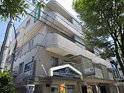 立花駅より徒歩9分 3階 築35年6ヶ月の賃貸物件