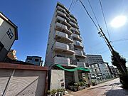 尼崎駅より徒歩7分 築43年9ヶ月 8階建の賃貸物件