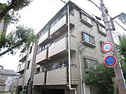 尼崎センタープール前駅より徒歩6分 築37年1ヶ月 3階建の賃貸物件