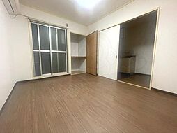 メモリアルタウンE棟 1階1Kのリビング/ダイニング