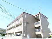 津久野駅より徒歩8分 3階 築32年11ヶ月の賃貸物件