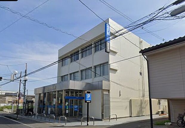 東和銀行桶川西支店【1900m】