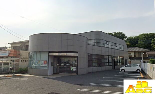 武蔵野銀行片柳支店【2200m】