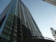 勝どき駅より徒歩6分 築17年10ヶ月 58階建の賃貸物件