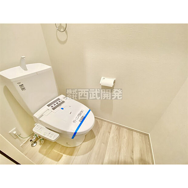 いつも綺麗に清潔に。洗浄機能付きトイレです。