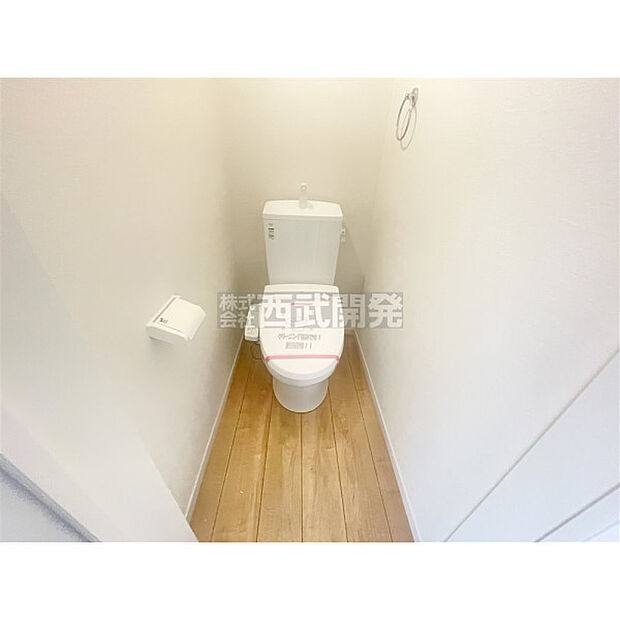 いつも綺麗に清潔に。洗浄機能付きトイレです。