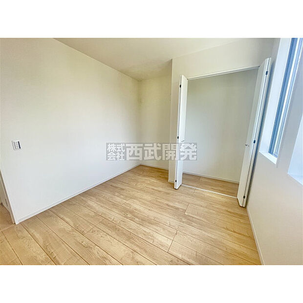 収納が多いお家はすっきりして快適空間です。