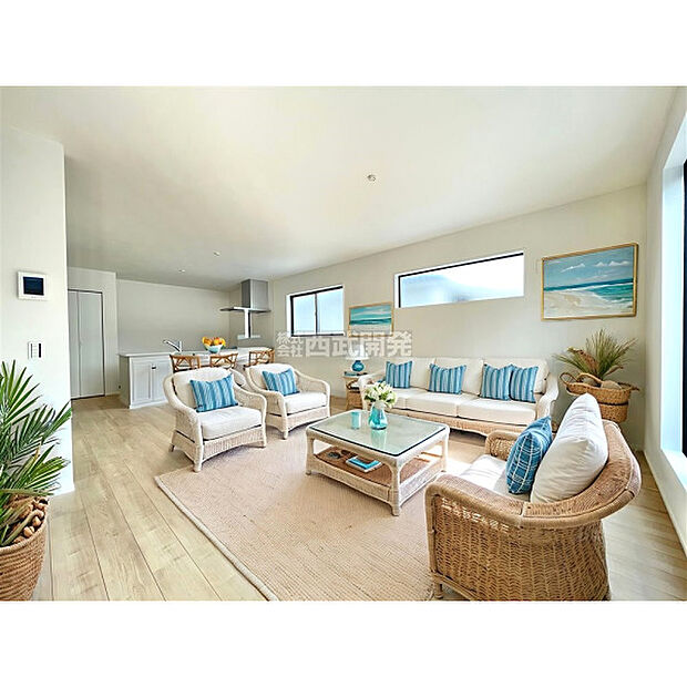 配置してある家具や小物はCGによるイメージです/柔らかな光が射し込む家族団らんのＬＤＫ