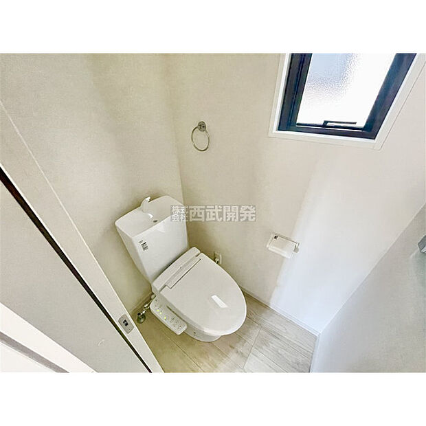 いつも綺麗に清潔に。洗浄機能付きトイレです。