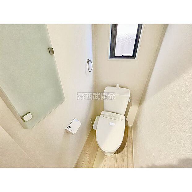 いつも綺麗に清潔に。洗浄機能付きトイレです。