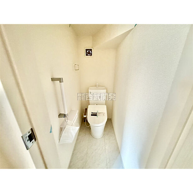 温水洗浄便座付のトイレで毎日清潔・快適