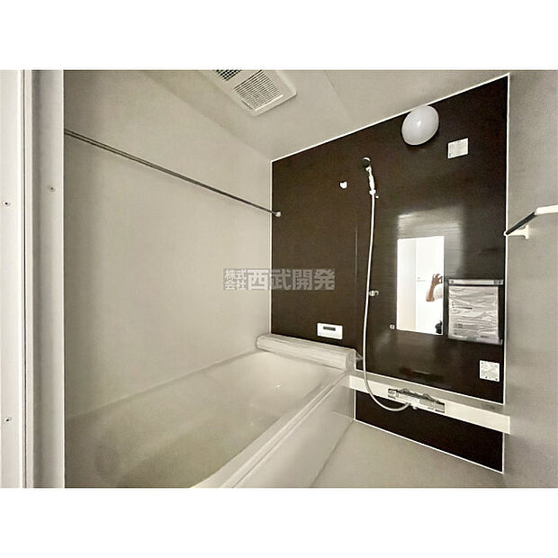 一日の疲れを癒してくれる浴室は浴室乾燥機付