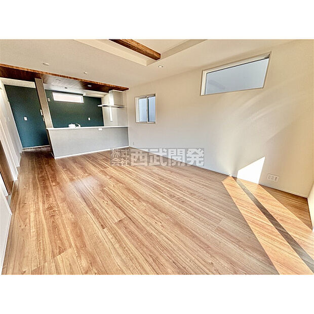 ＬＤＫは家族みんなの快適空間です。お食事したりおしゃべりしたり、家族の絆を育むセントラルスペースです。