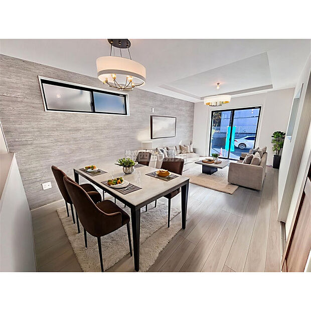 配置してある家具や小物はCGによるイメージです。18.6帖のLDKは家族みんなの快適空間です。お食事したりおしゃべりしたり、家族の絆を育むセントラルスペースです。(11月28日撮影)