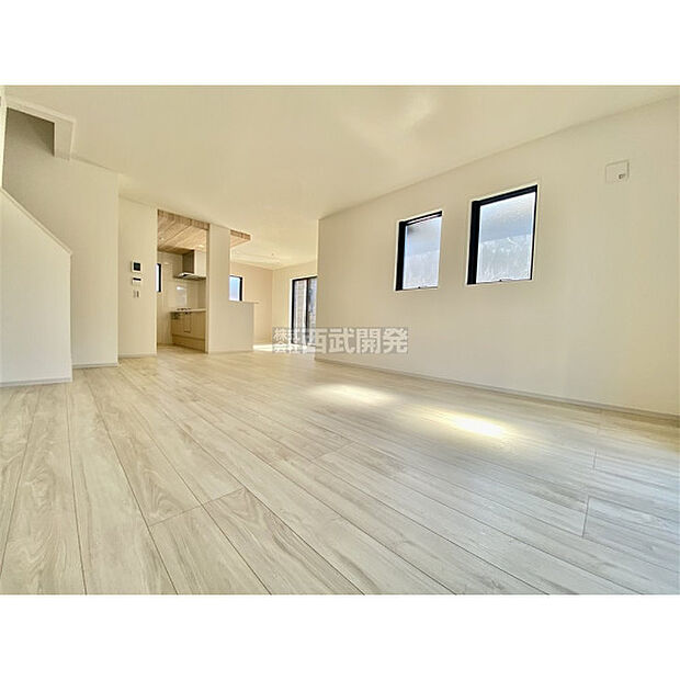 ＬＤＫは家族みんなの快適空間です。お食事したりおしゃべりしたり、家族の絆を育むセントラルスペースです。