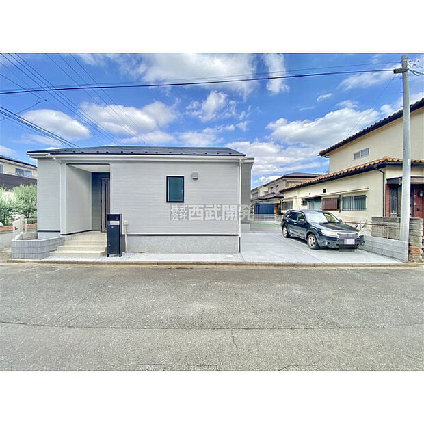 並列2台駐車可能なゆとりのカースペース