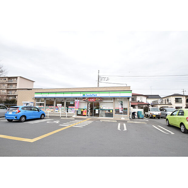 ファミリーマート
