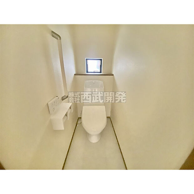 いつも綺麗に清潔に。洗浄機能付きトイレです。
