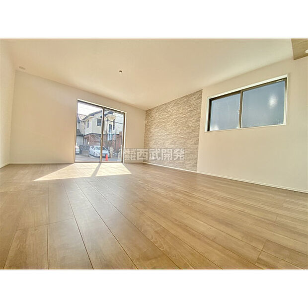 ＬＤＫは家族みんなの快適空間です。お食事したりおしゃべりしたり、家族の絆を育むセントラルスペースです。