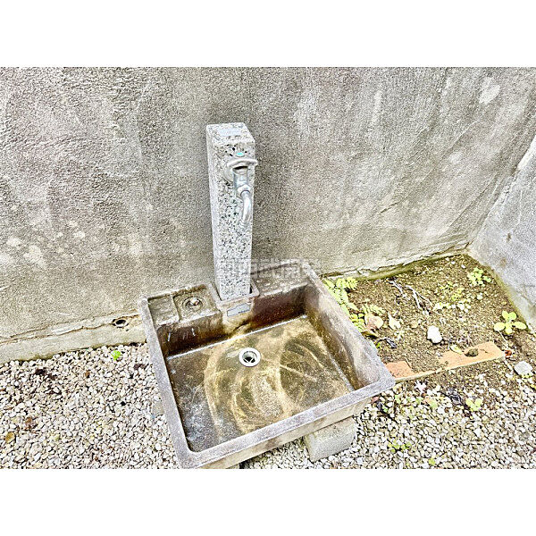 立水栓で洗車もラクラク