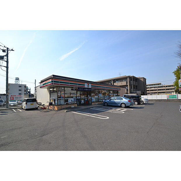 セブンイレブン所沢市民体育館前店