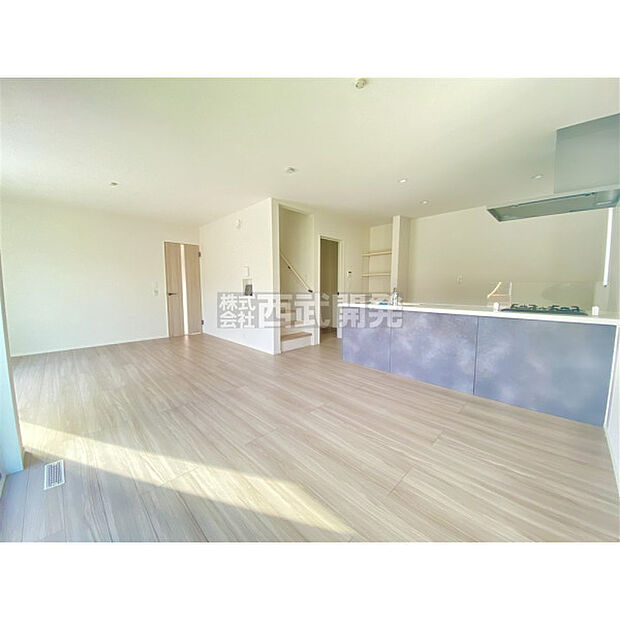 ＬＤＫはどこにいても家族の顔が見える開放的なつくりです