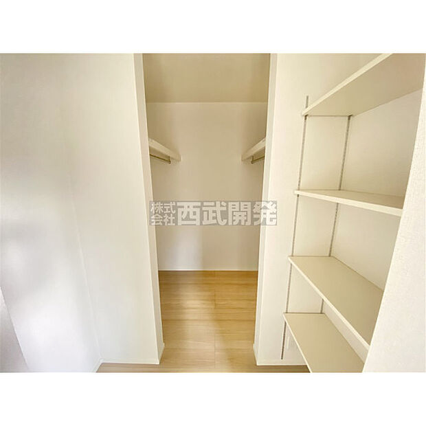 WICは多くの物を収納できて室内を広く使えます