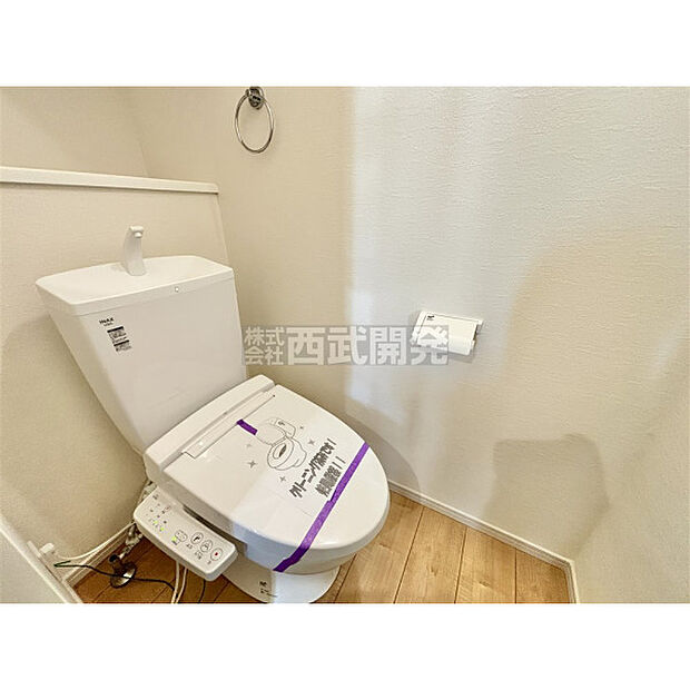 いつも綺麗に清潔に。洗浄機能付きトイレです。