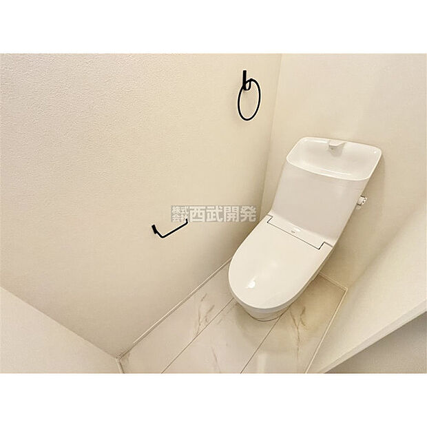 いつも綺麗に清潔に。洗浄機能付きトイレです。