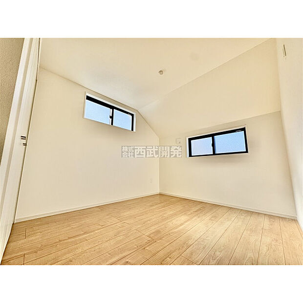 穏やかな日差しと心地よい風が吹き抜ける窓配置(2月19日撮影)