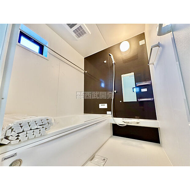 換気乾燥機付きの浴室は、雨の日でも洗濯ができるのでとても便利です。梅雨の時期でもこれで安心ですね。(2月19日撮影)