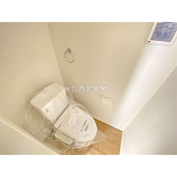 いつも綺麗に清潔に。洗浄機能付きトイレです。