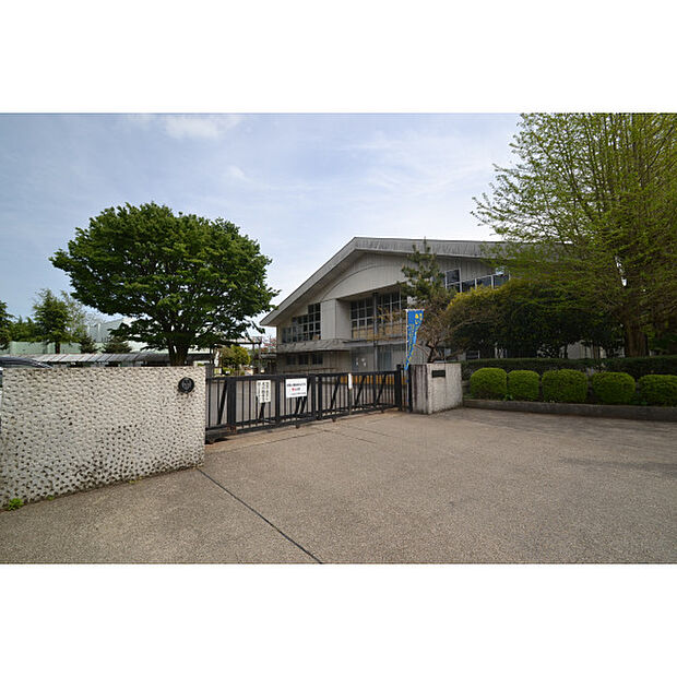 明峰小学校