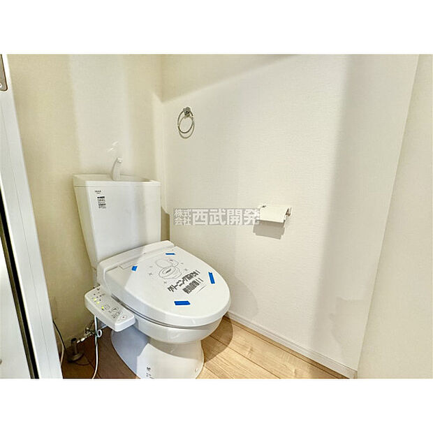 いつも綺麗に清潔に。洗浄機能付きトイレです。