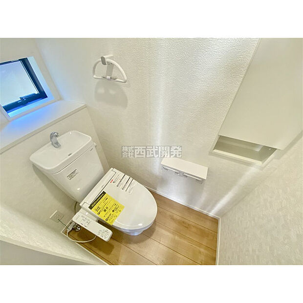 いつも綺麗に清潔に。洗浄機能付きトイレです。