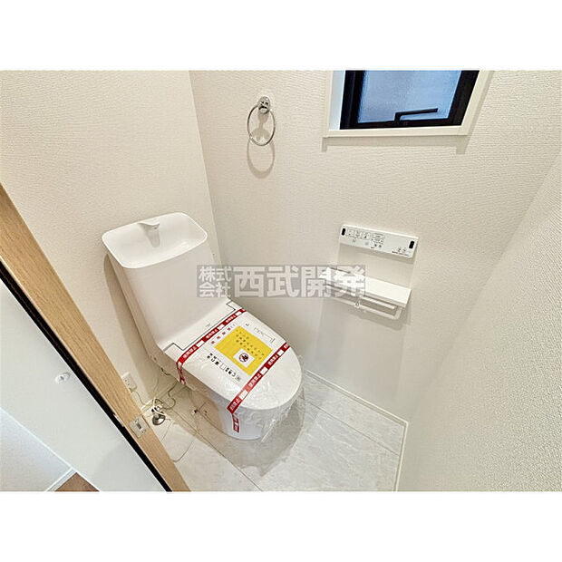 いつも綺麗に清潔に。洗浄機能付きトイレです。