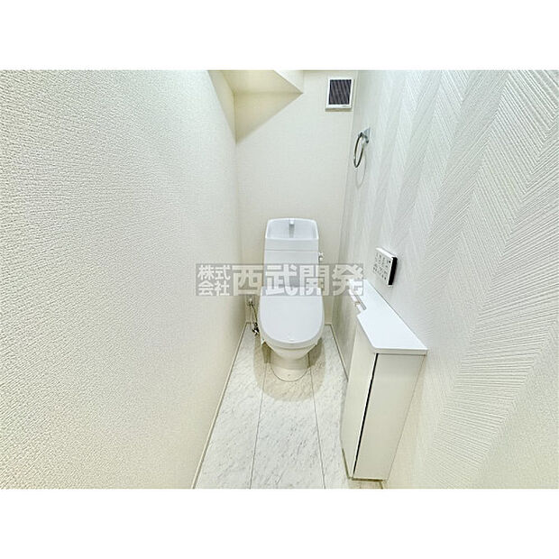いつも綺麗に清潔に。洗浄機能付きトイレです。