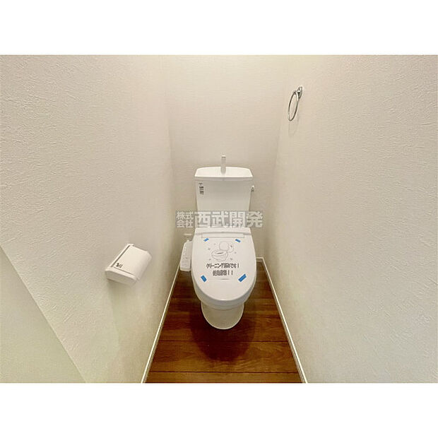 いつも綺麗に清潔に。洗浄機能付きトイレです。