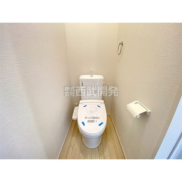 いつも綺麗に清潔に。洗浄機能付きトイレです。