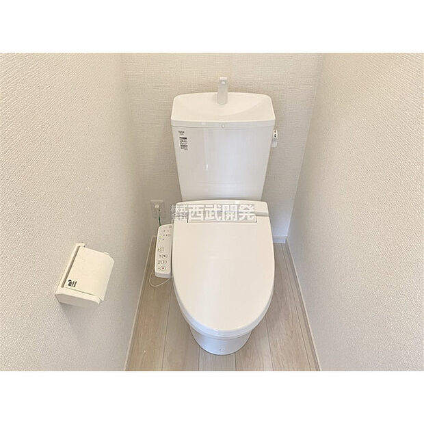 いつも綺麗に清潔に。洗浄機能付きトイレです。