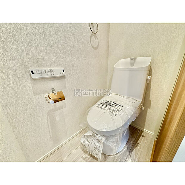 1Ｆ・2Ｆのトイレは温水洗浄便座付で毎日清潔・快適