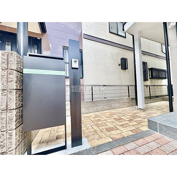 宅配ボックス