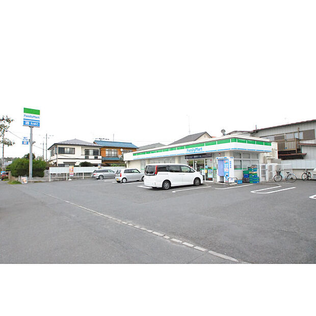 ファミリーマート