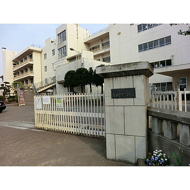 富岡中学校