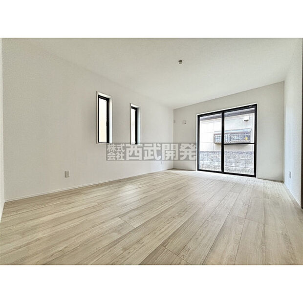 【1階洋室8.8帖】